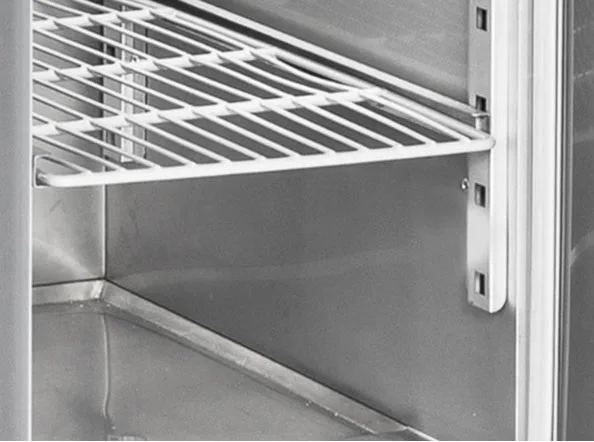Saladette 3 dører med lokk CR93A Saladette 3 dører med lokk CR93A – Cool Head